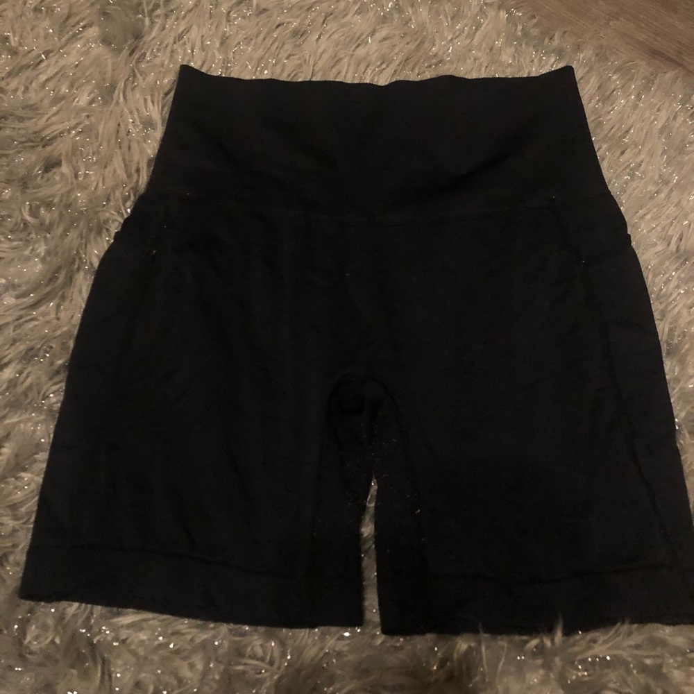 ❌SOLD❌  Black Biker Shorts • XL